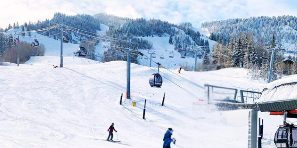 skiers skiing down aspen mountain and heading to their aspen facial!